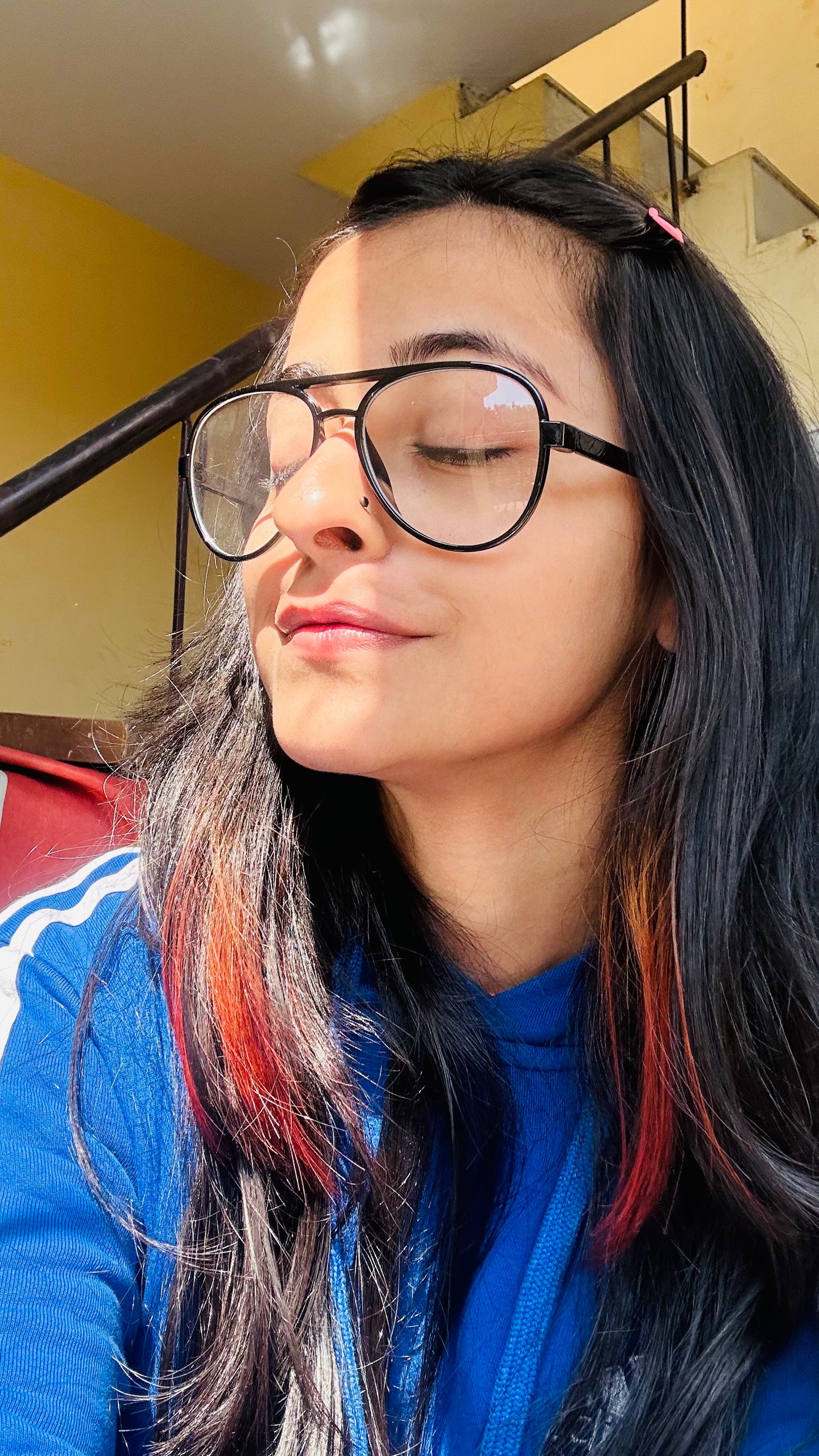 black+ white aviator